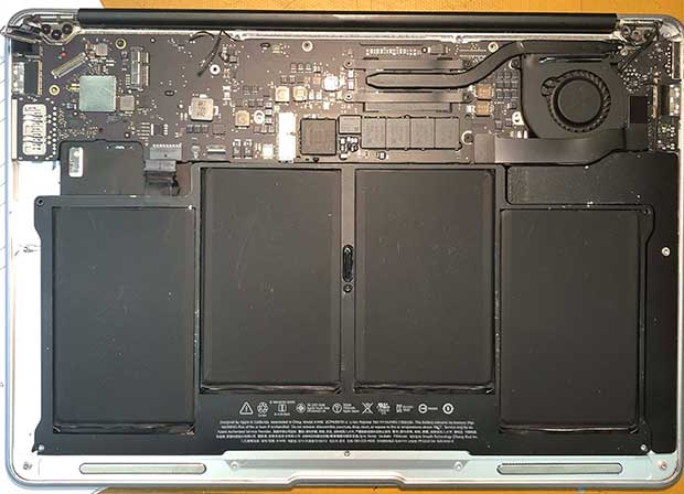 MacBook Air A1466 innen