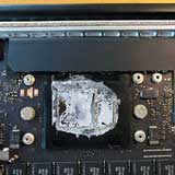 MacBook Mainboard Reparatur Option - Wärmeleitpaste tauschen